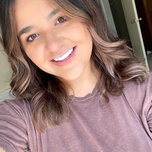 Meet your Posher, Victoria